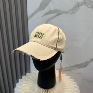 oMIUMIUo Hats 0293