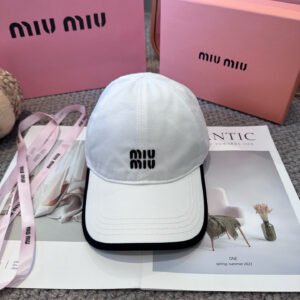 oMIUMIUo Hats 0314
