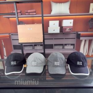 oMIUMIUo Hats 0335