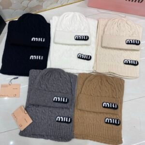 oMIUMIUo Hats 0345