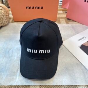 oMIUMIUo Hats 0358