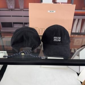 oMIUMIUo Hats 0370