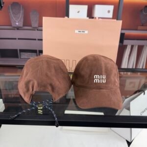 oMIUMIUo Hats 0371