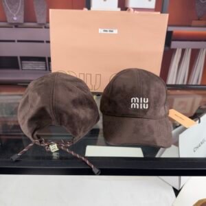 oMIUMIUo Hats 0375