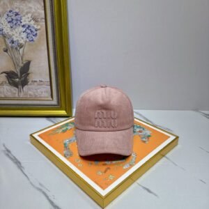 oMIUMIUo Hats 0378