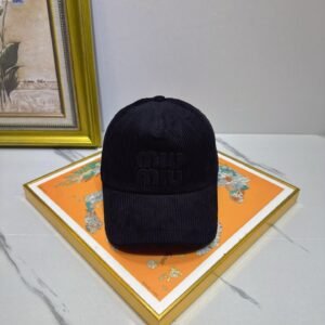 oMIUMIUo Hats 0382