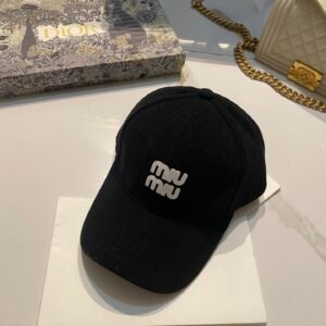 oMIUMIUo Hats 0414