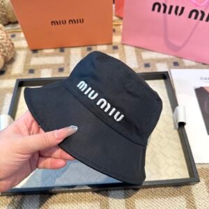 oMIUMIUo Hats 0429