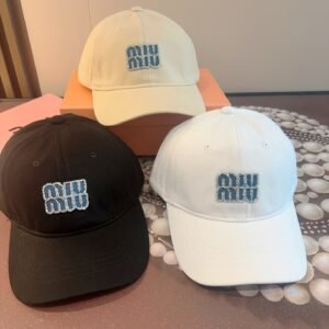 oMIUMIUo Hats 0448