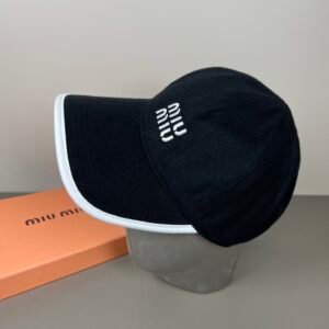 oMIUMIUo Hats 0461
