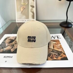 oMIUMIUo Hats 0465