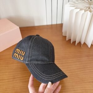 oMIUMIUo Hats 0470