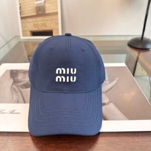 oMIUMIUo Hats 0477