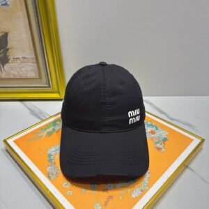 oMIUMIUo Hats 0492
