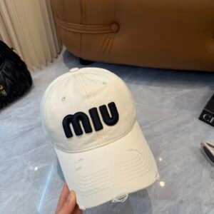 oMIUMIUo Hats 0515