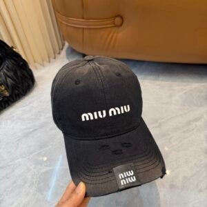oMIUMIUo Hats 0520