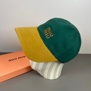oMIUMIUo Hats 0532