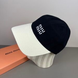 oMIUMIUo Hats 0538