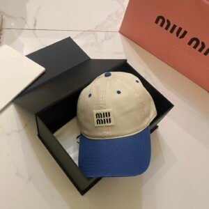 oMIUMIUo Hats 0542