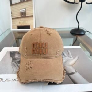 oMIUMIUo Hats 0552