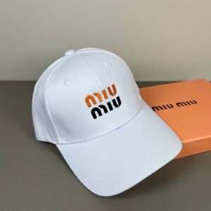 oMIUMIUo Hats 0559