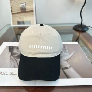 oMIUMIUo Hats 0580