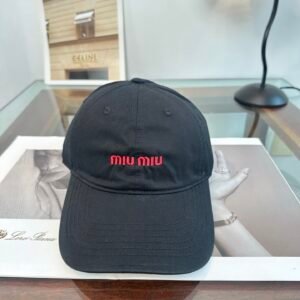 oMIUMIUo Hats 0585
