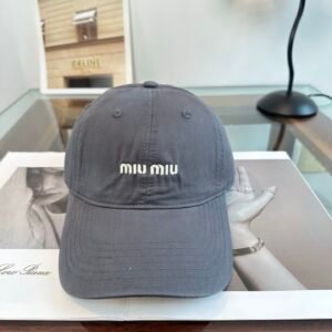 oMIUMIUo Hats 0587