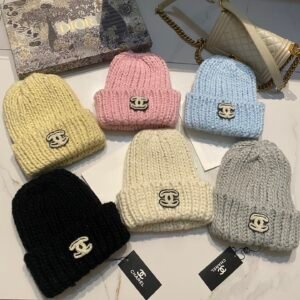 oCHANELo Hats 0273