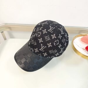 oLVo Hats 0005