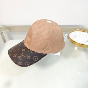 oLVo Hats 0009