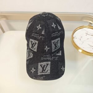 oLVo Hats 0022