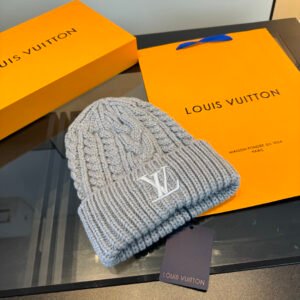oLVo Hats 0086
