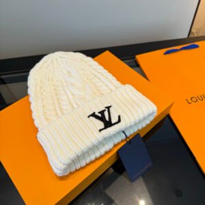 oLVo Hats 0087