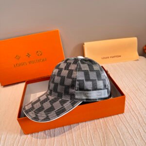 oLVo Hats 0099