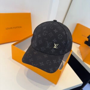 oLVo Hats 0111