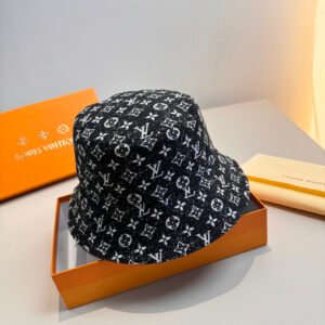 oLVo Hats 0116