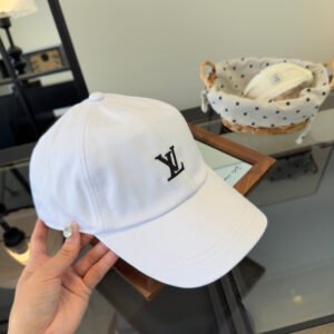 oLVo Hats 0140