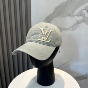 oLVo Hats 0171