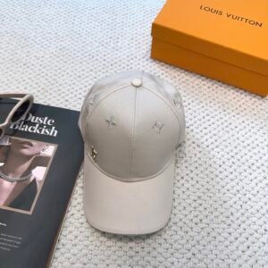 oLVo Hats 0184