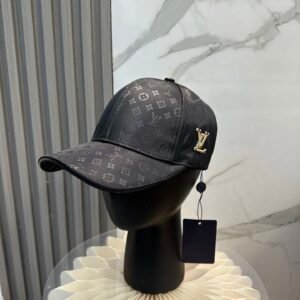 oLVo Hats 0242