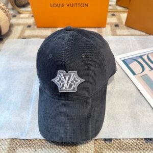oLVo Hats 0252