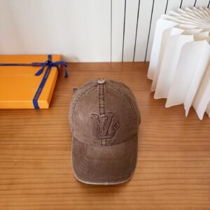 oLVo Hats 0260
