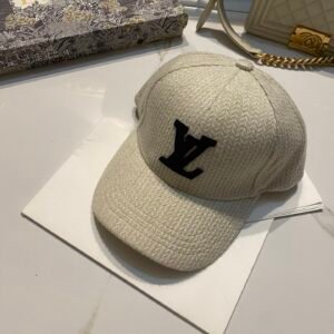oLVo Hats 0272