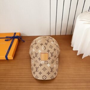 oLVo Hats 0317