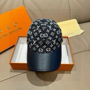 oLVo Hats 0338
