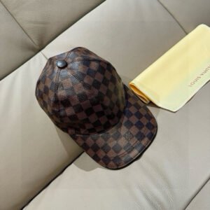 oLVo Hats 0343