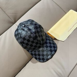 oLVo Hats 0344