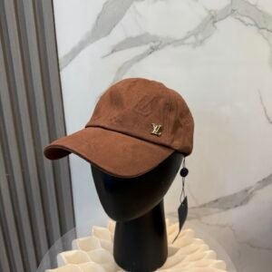 oLVo Hats 0347