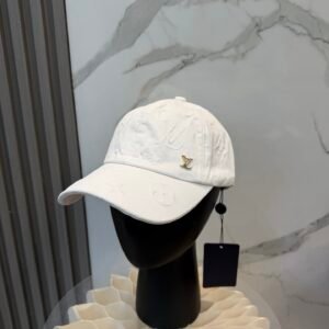 oLVo Hats 0351
